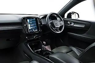 Used 2022 Volvo XC40 Ultimate Dark Blue - Interior and Exterior details 19