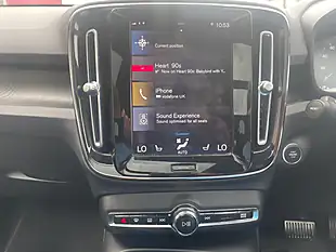 Used 2022 Volvo XC40 Ultimate Fjord Blue - Interior and Exterior details 9