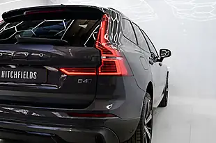 Used 2022 Volvo XC60 R-Design Pro Grey - Interior and Exterior details 11