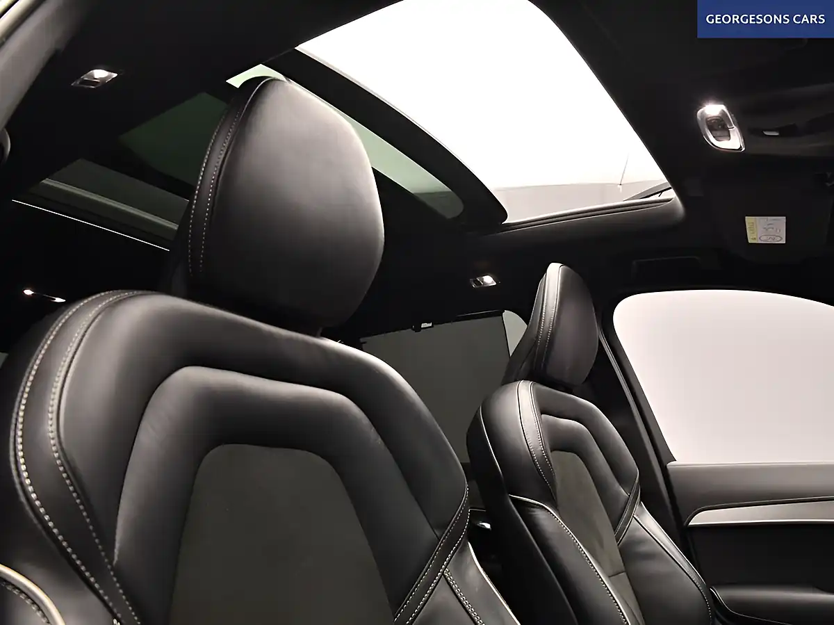 Used 2022 Volvo XC90 R-Design Black - Interior and Exterior details 11