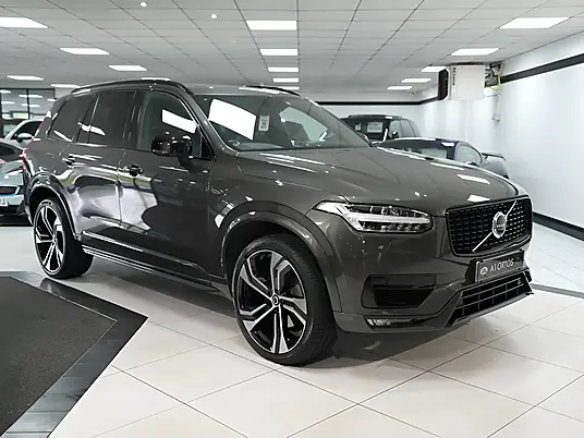 2022 Volvo XC90 B5 MHEV R-Design