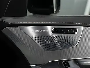 Used 2022 Volvo XC90 R-Design Pine Grey - Interior and Exterior details 12