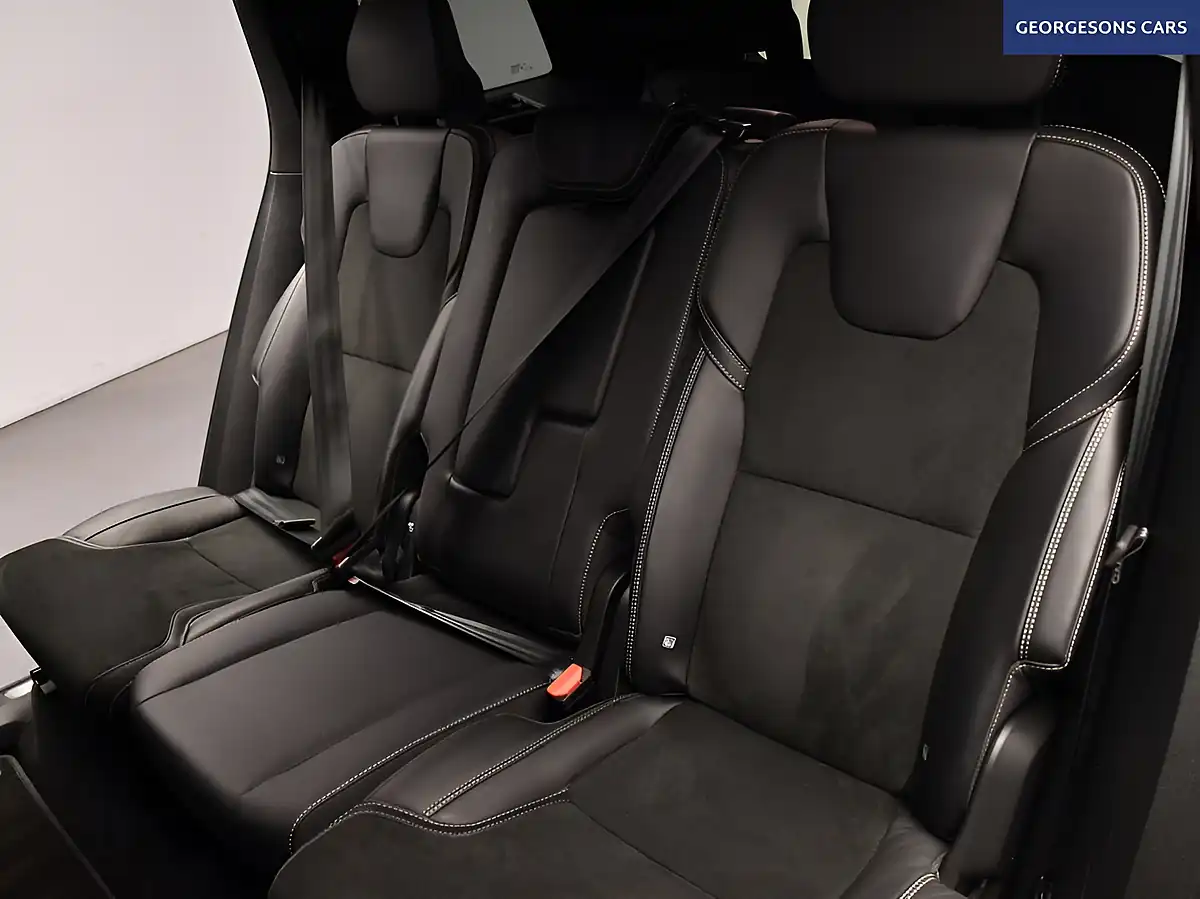 Used 2022 Volvo XC90 R-Design Silver - Interior and Exterior details 12