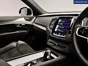 Used 2022 Volvo XC90 R-Design Silver - Interior and Exterior details 13