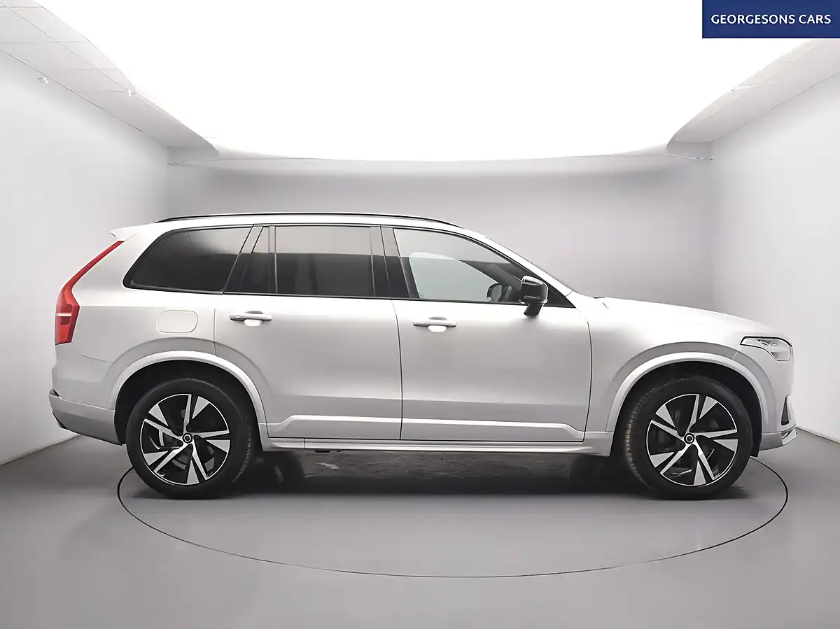 Used 2022 Volvo XC90 R-Design Silver - Interior and Exterior details 6