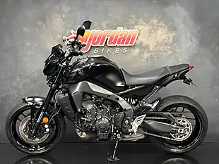 Used 2022 Yamaha MT-09 900 Hyper-Naked Hyper-Naked Black - Interior and Exterior details 2