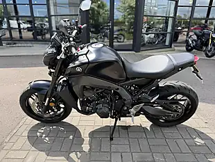 Used 2022 Yamaha MT-09 Black - Interior and Exterior details 6
