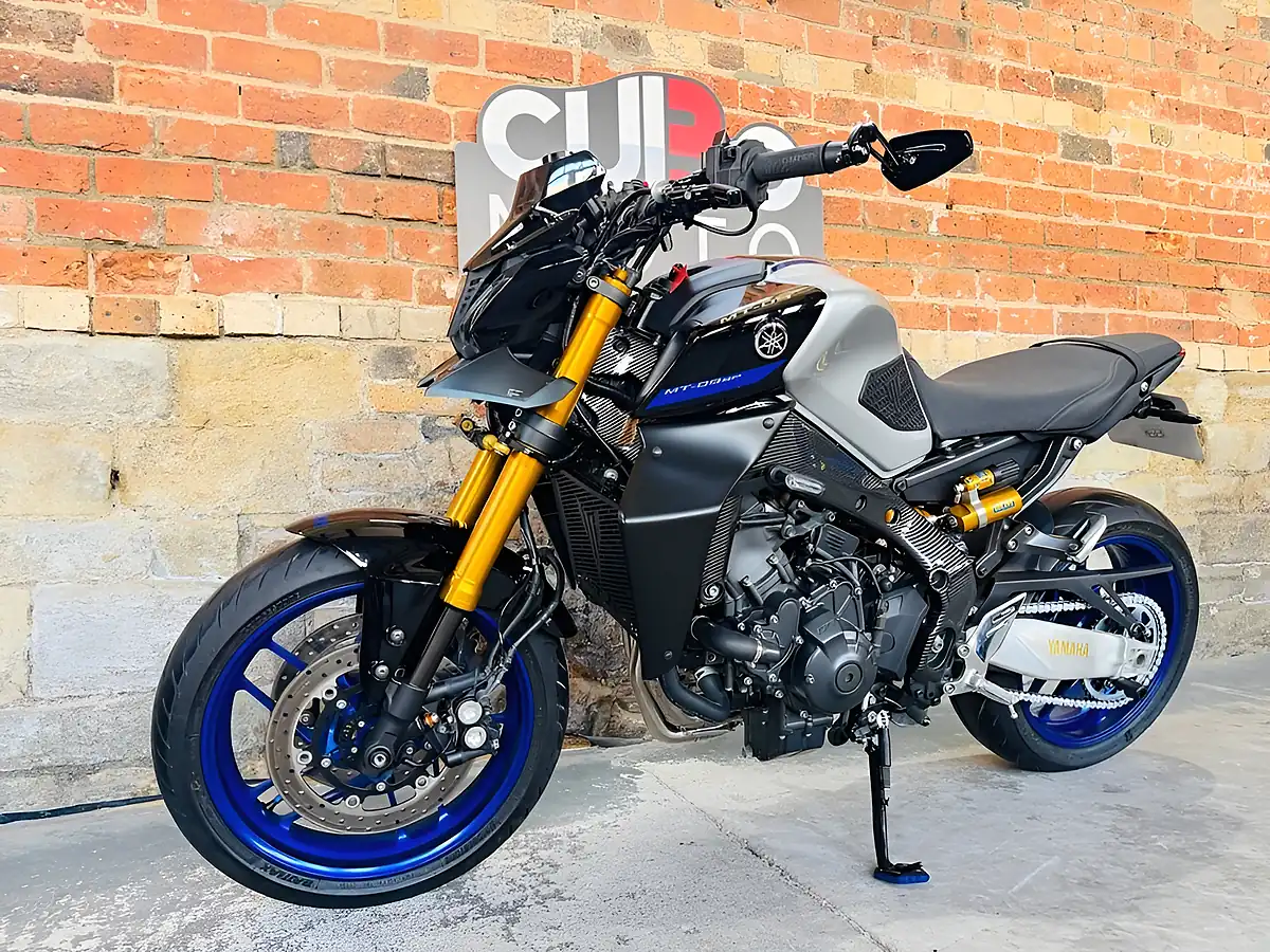 Used 2022 Yamaha MT-09 Sp Black - Interior and Exterior details 12