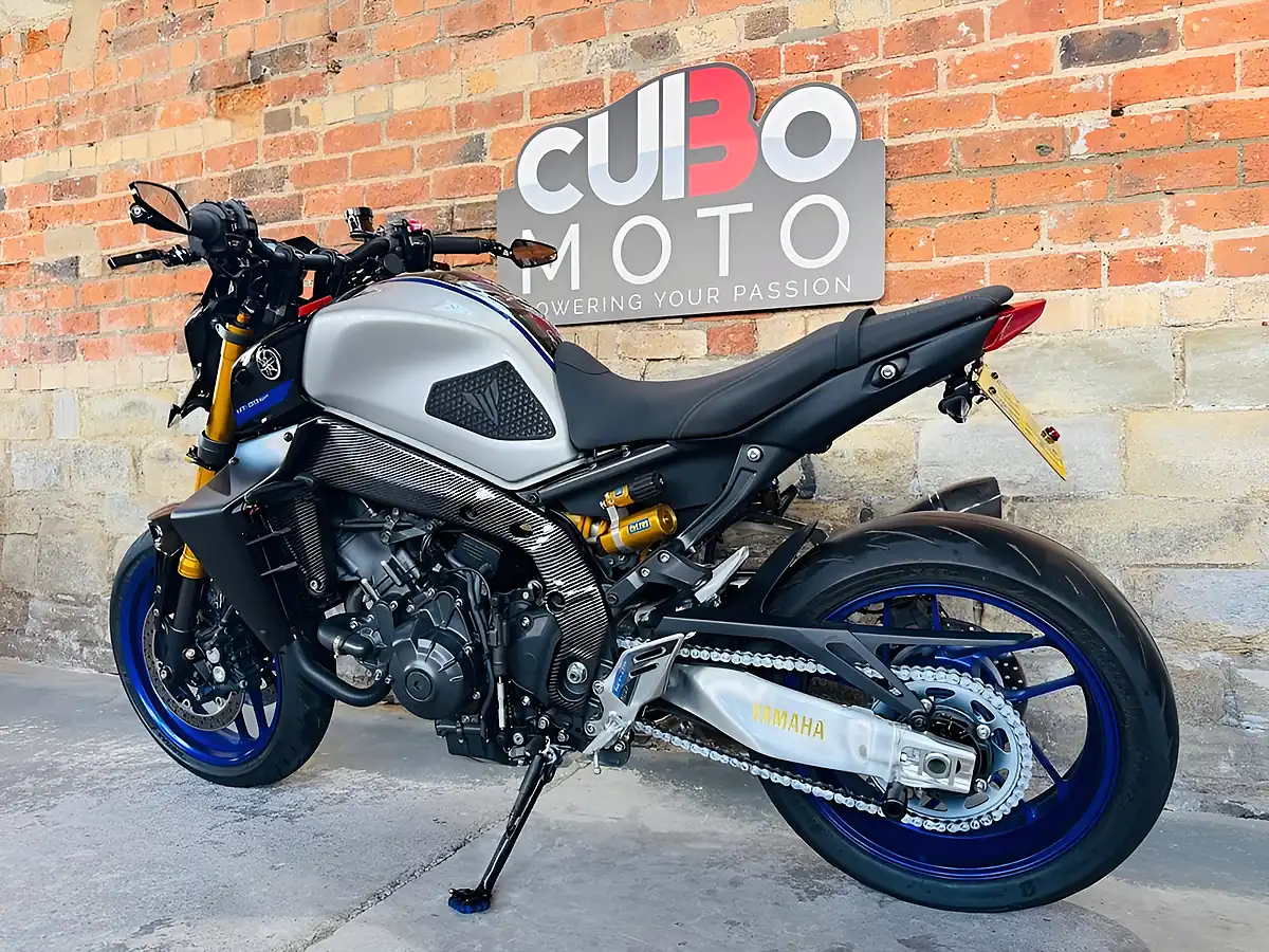 Used 2022 Yamaha MT-09 Sp Black - Interior and Exterior details 13