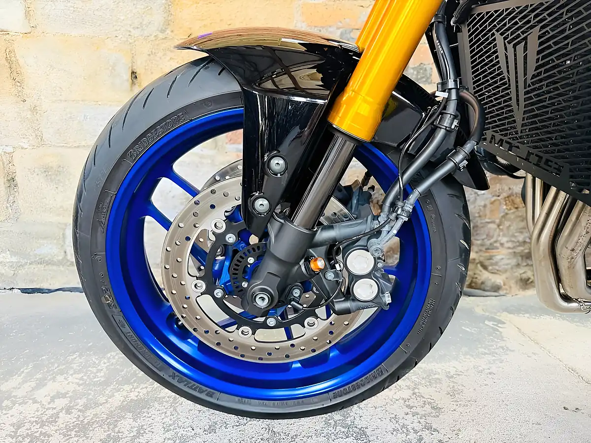 Used 2022 Yamaha MT-09 Sp Black - Interior and Exterior details 14