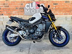 Used 2022 Yamaha MT-09 Sp Black - Interior and Exterior details 2