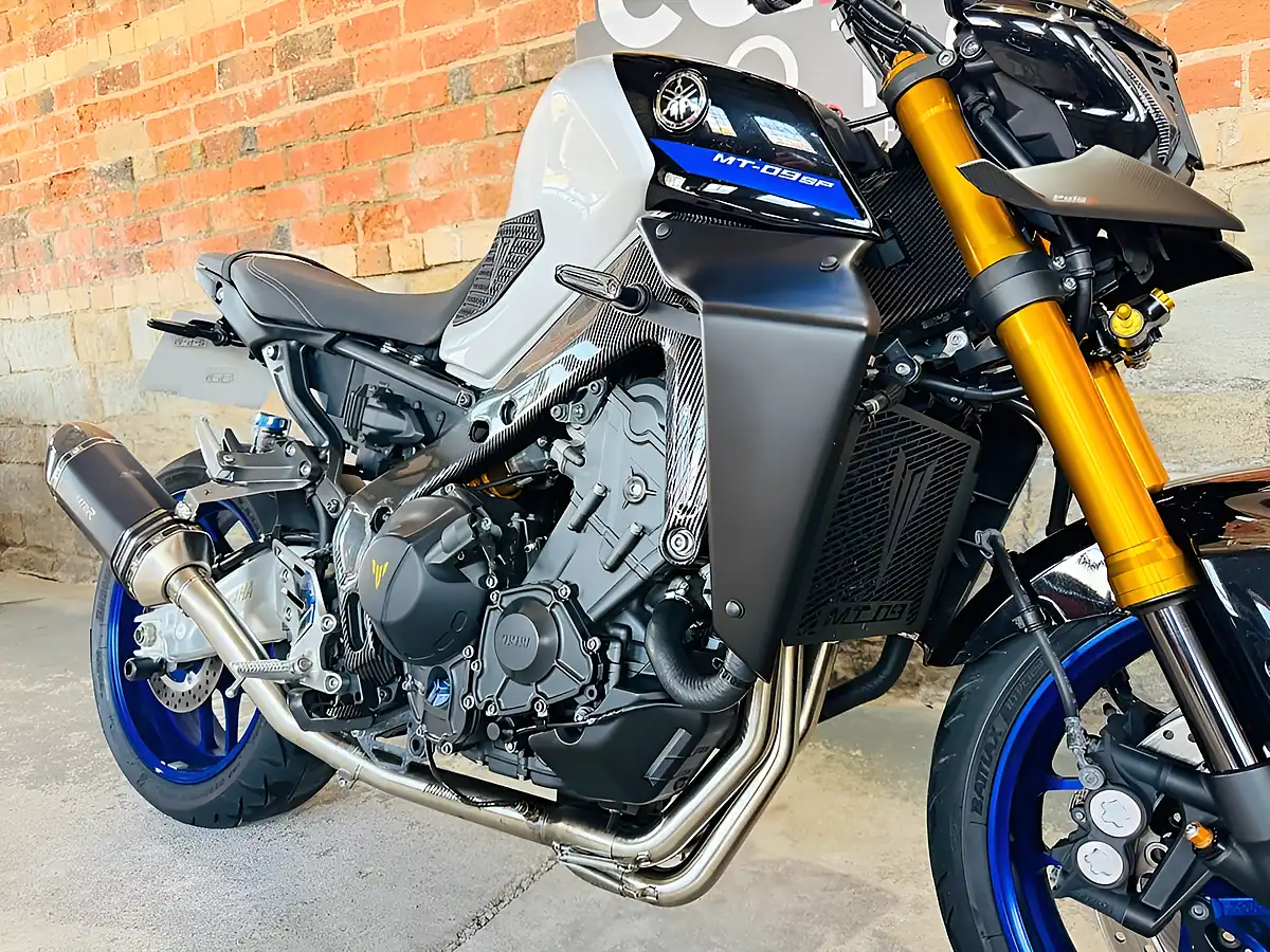 Used 2022 Yamaha MT-09 Sp Black - Interior and Exterior details 6