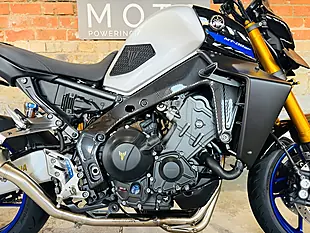 Used 2022 Yamaha MT-09 Sp Black - Interior and Exterior details 7