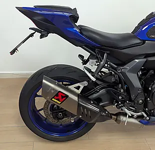 Used 2022 Yamaha R7 700 Blue - Interior and Exterior details 12