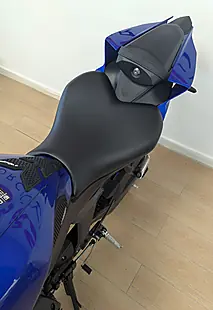 Used 2022 Yamaha R7 700 Blue - Interior and Exterior details 15