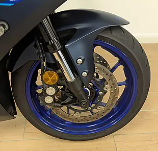 Used 2022 Yamaha R7 700 Blue - Interior and Exterior details 18