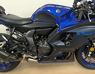 Used 2022 Yamaha R7 700 Blue - Interior and Exterior details 19