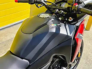 Used 2022 Yamaha Tracer 700 Grey - Interior and Exterior details 12