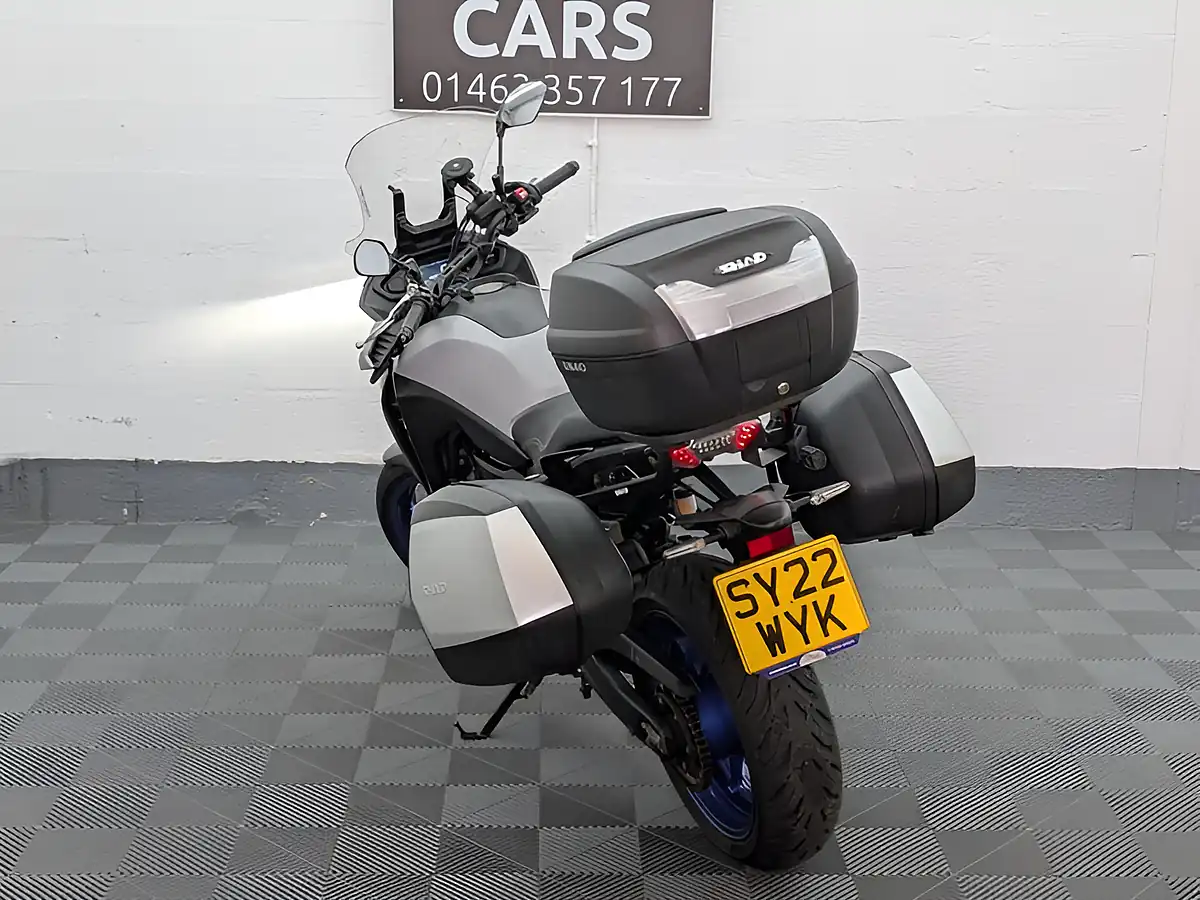 Used 2022 Yamaha Tracer Euro 5 Grey - Interior and Exterior details 13