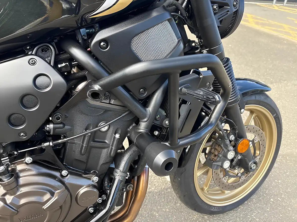 Used 2022 Yamaha Xsr 700 Black - Interior and Exterior details 7