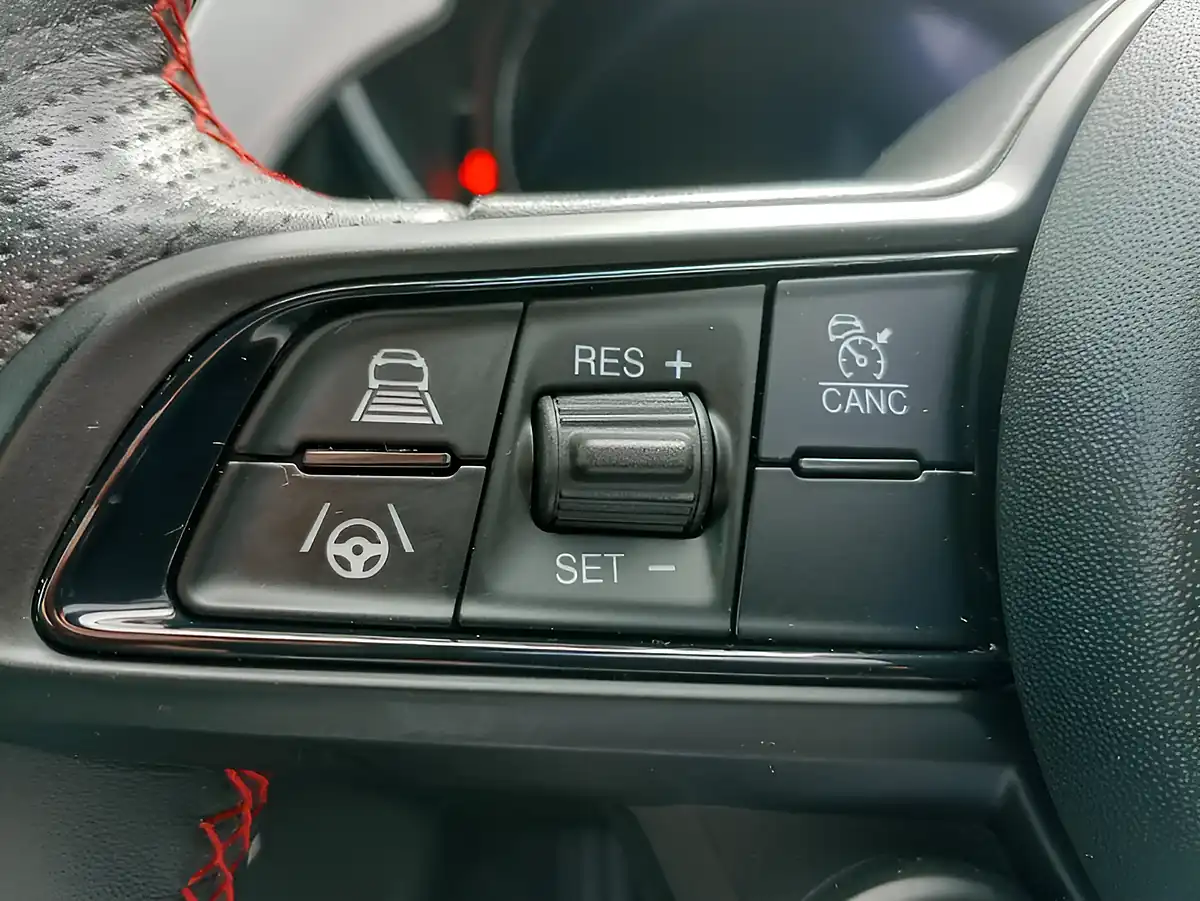 Used 2023 Alfa Romeo Giulia Competizione Misano Blue - Interior and Exterior details 14
