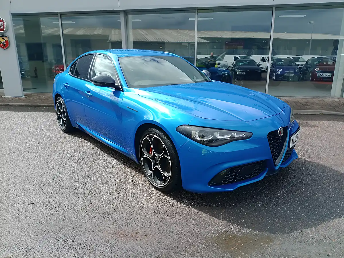 Used 2023 Alfa Romeo Giulia Competizione Misano Blue - Interior and Exterior details 3