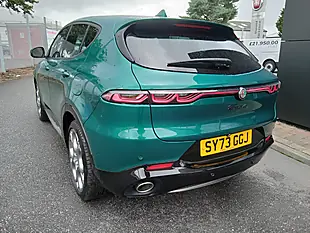 Used 2023 Alfa Romeo Tonale Speciale Montreal Green - Interior and Exterior details 6