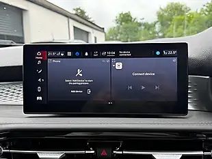 Used 2023 Alfa Romeo Tonale Veloce Red - Interior and Exterior details 19