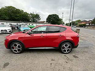 Used 2023 Alfa Romeo Tonale Veloce Red - Interior and Exterior details 7