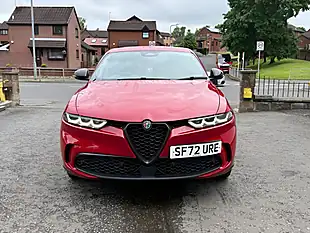 Used 2023 Alfa Romeo Tonale Veloce Red - Interior and Exterior details 9