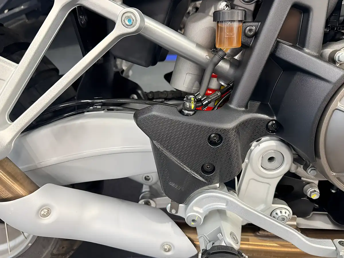 Used 2023 Aprilia Tuareg 660 - Interior and Exterior details 8
