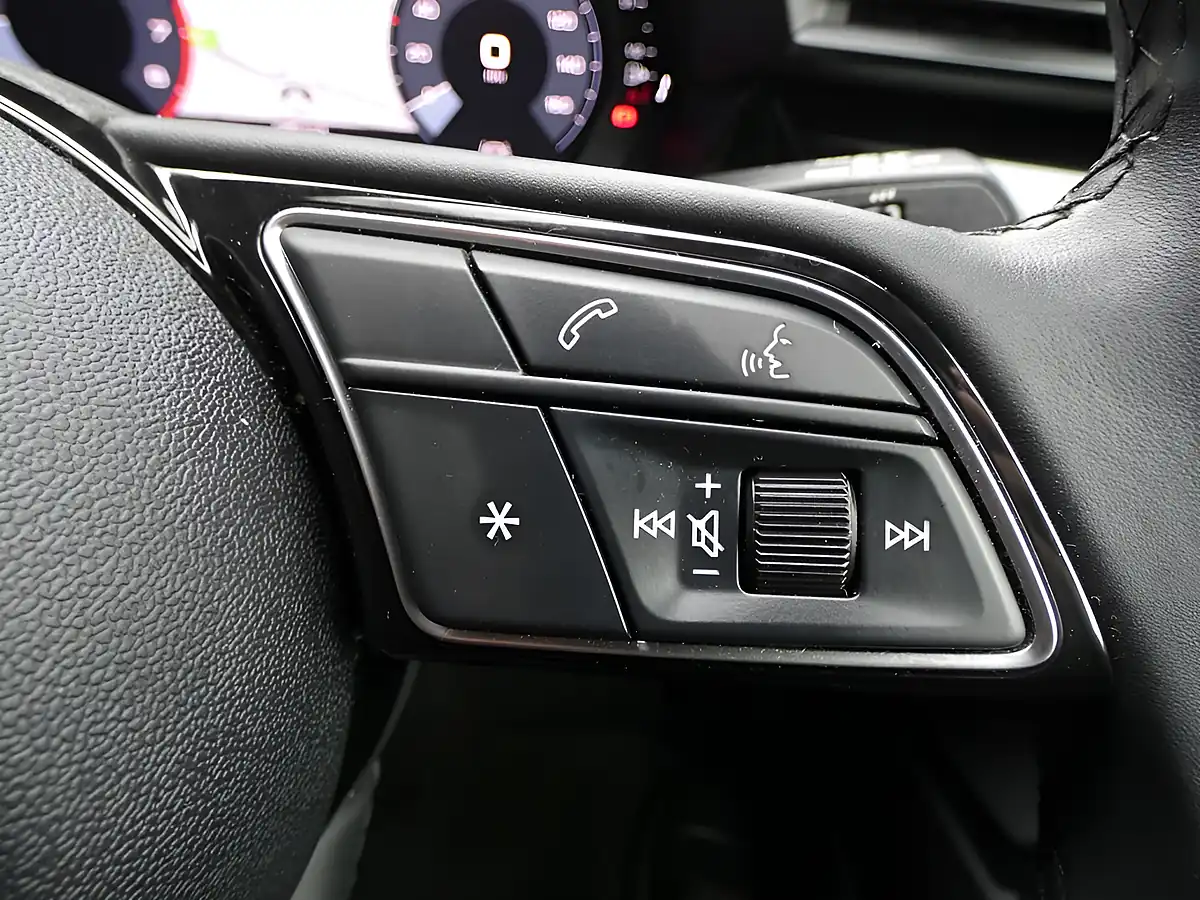 Used 2023 Audi A3 Technik Brilliant Black - Interior and Exterior details 16