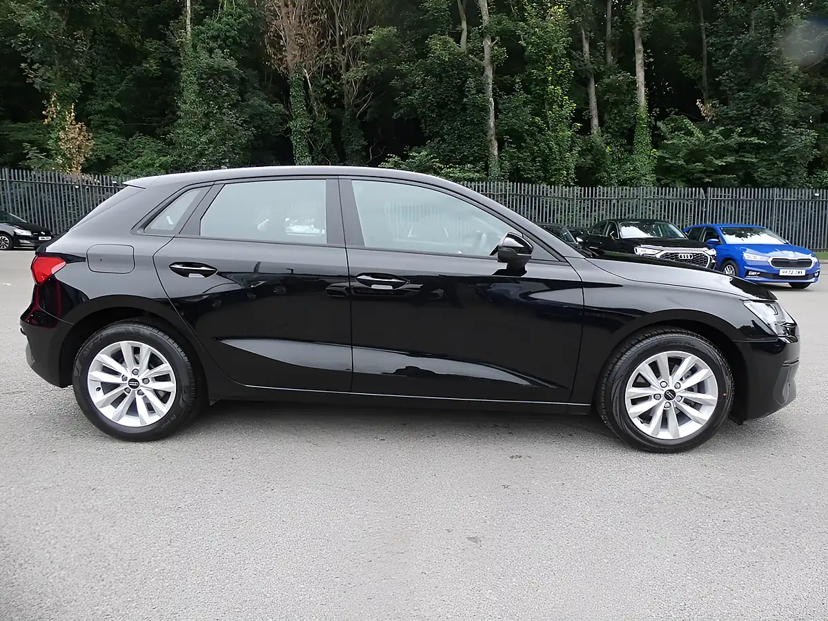 Used 2023 Audi A3 Technik Brilliant Black - Interior and Exterior details 8