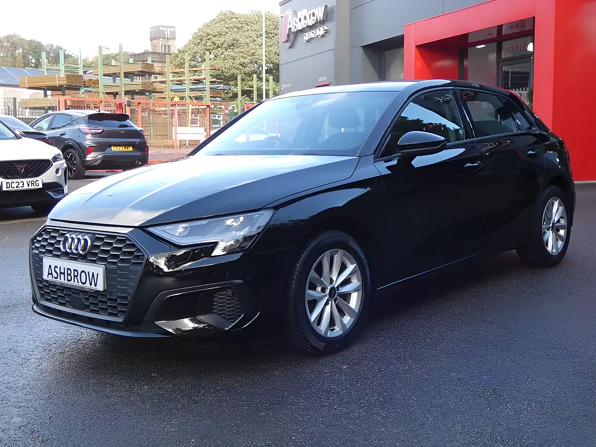 Used 2023 Audi A3 Technik Brilliant Black - Interior and Exterior details 8