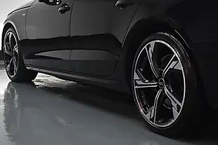 Used 2023 Audi A4 Avant Black Edition Black - Interior and Exterior details 12