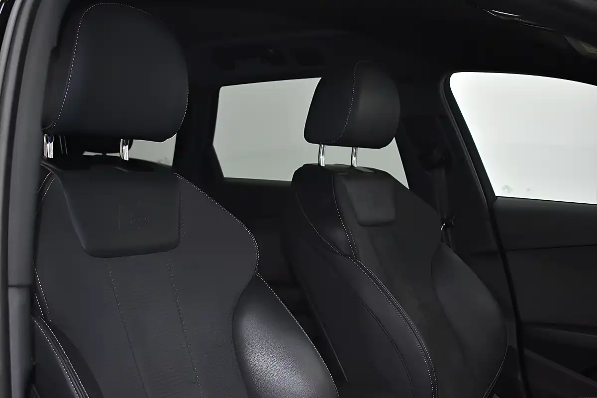 Used 2023 Audi A4 Avant Black Edition Black - Interior and Exterior details 18