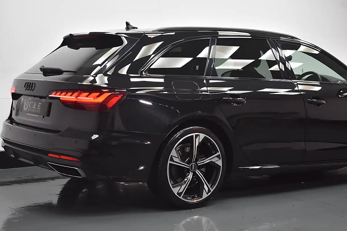 Used 2023 Audi A4 Avant Black Edition Black - Interior and Exterior details 16