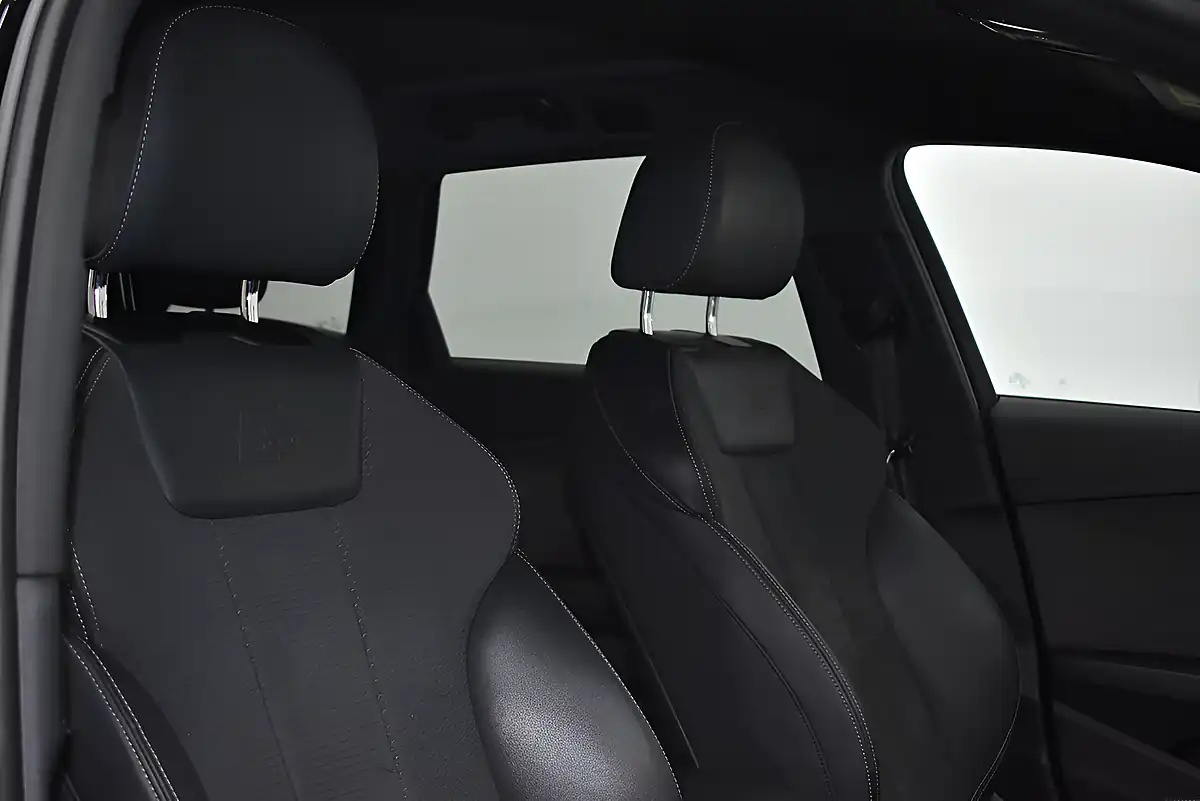 Used 2023 Audi A4 Avant Black Edition Black - Interior and Exterior details 18