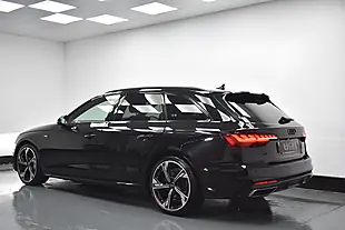 Used 2023 Audi A4 Avant Black Edition Black - Interior and Exterior details 4