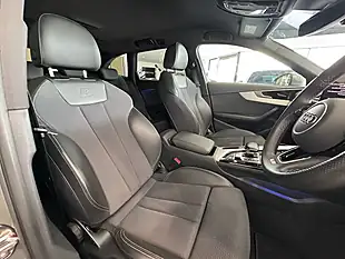 Used 2023 Audi A4 Avant S Line Grey - Interior and Exterior details 9