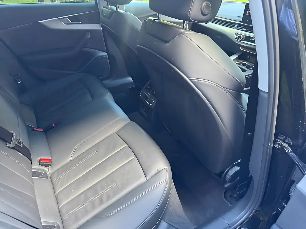 Used 2023 Audi A4 Avant Sport Black - Interior and Exterior details 6