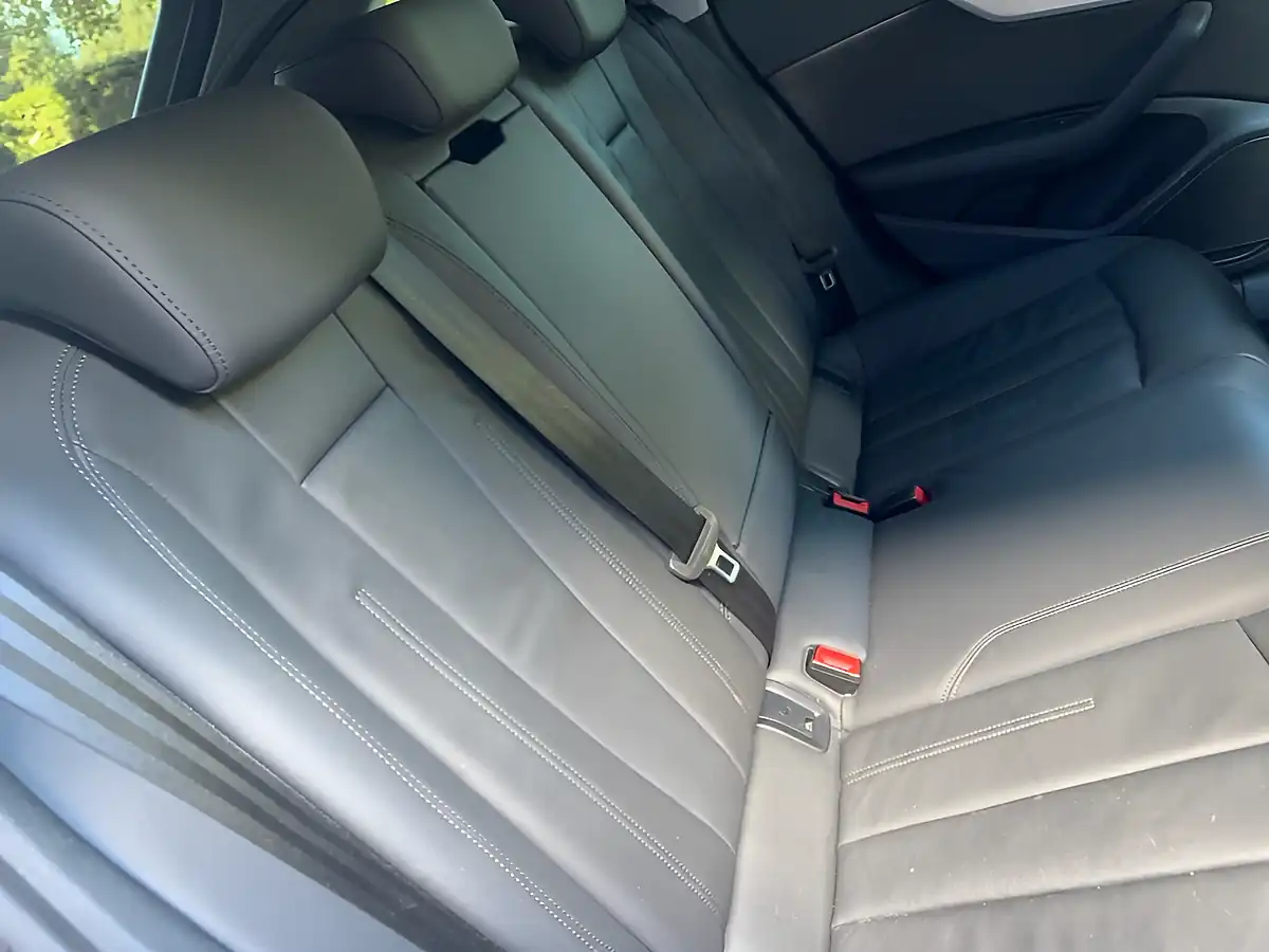 Used 2023 Audi A4 Avant Sport Black - Interior and Exterior details 7