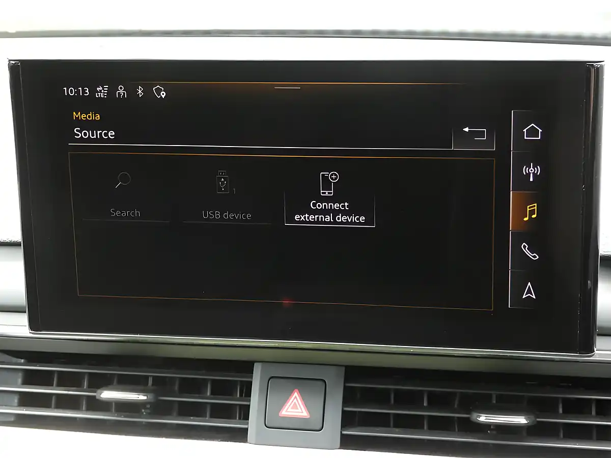 Used 2023 Audi A4 Avant Technik Brilliant Black - Interior and Exterior details 15