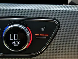 Used 2023 Audi A4 Avant Technik Brilliant Black - Interior and Exterior details 3