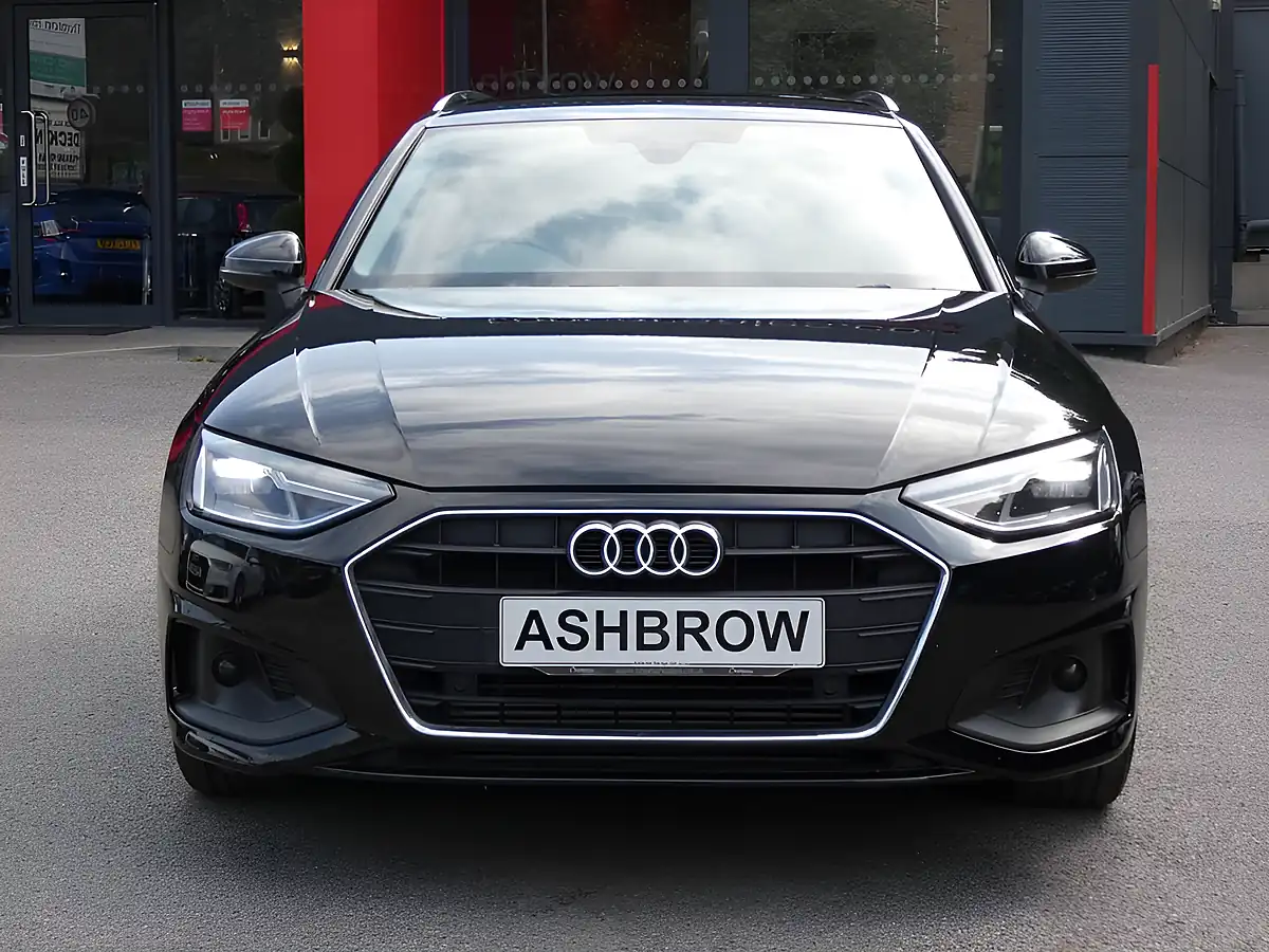 Used 2023 Audi A4 Avant Technik Brilliant Black - Interior and Exterior details 5