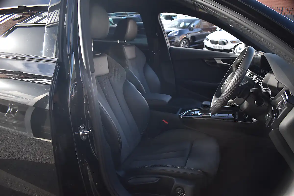Used 2023 Audi A4 Black Edition Mythos Black - Interior and Exterior details 7