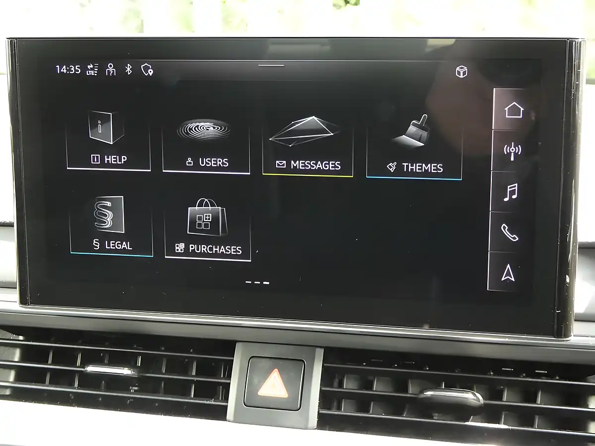 Used 2023 Audi A4 Technik Brilliant Black - Interior and Exterior details 19