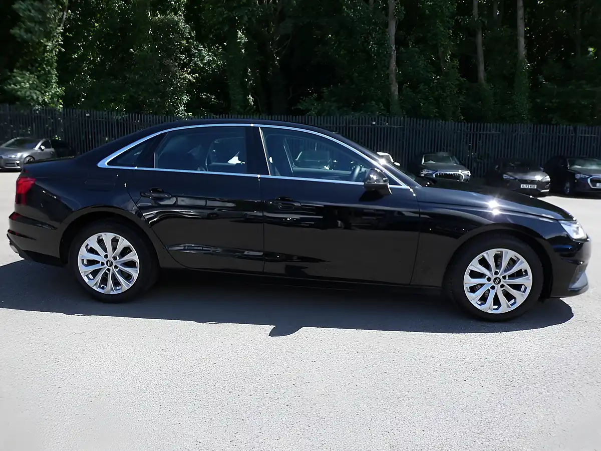 Used 2023 Audi A4 Technik Brilliant Black - Interior and Exterior details 9