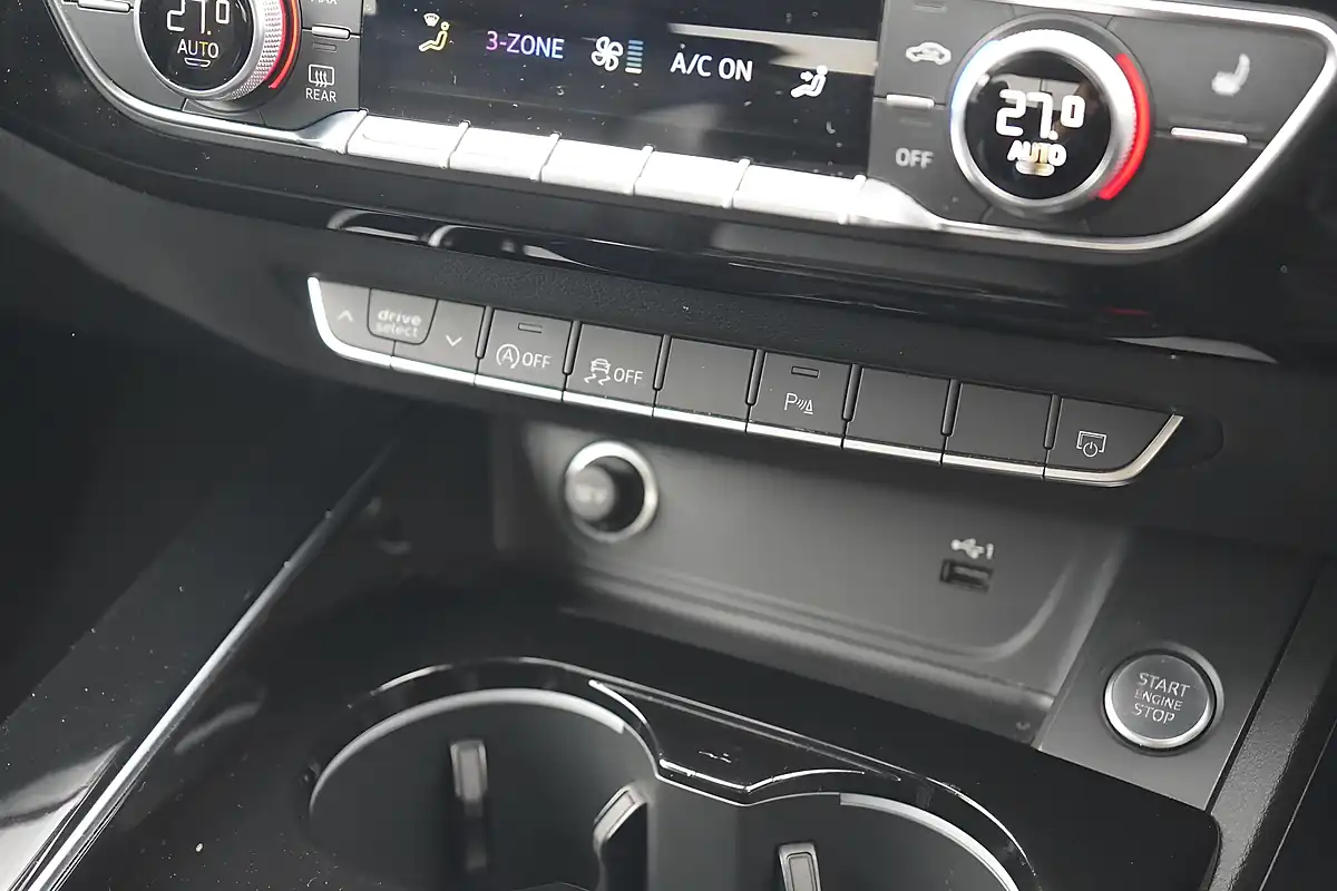 Used 2023 Audi A5 Black Edition Grey - Interior and Exterior details 19