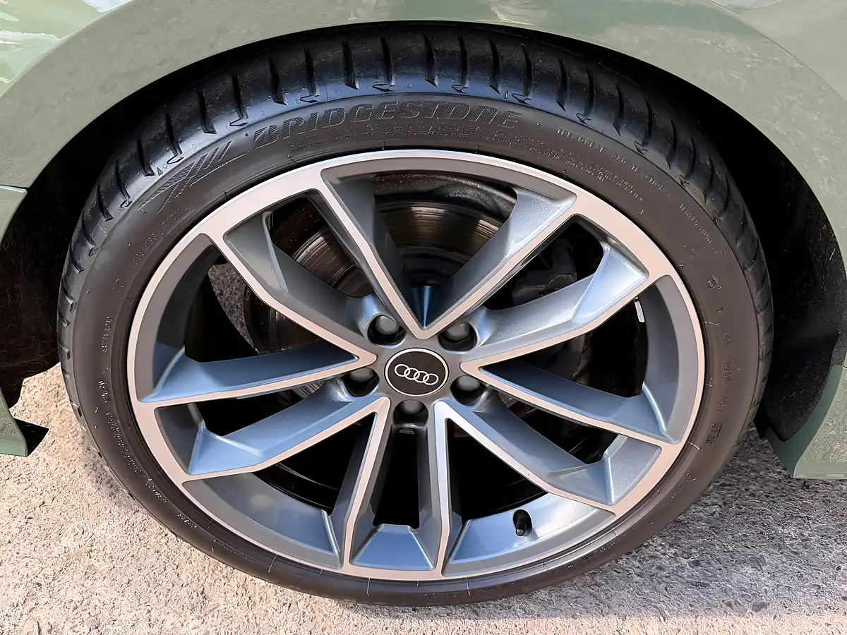 Used 2023 Audi A5 S Line District Green - Interior and Exterior details 19